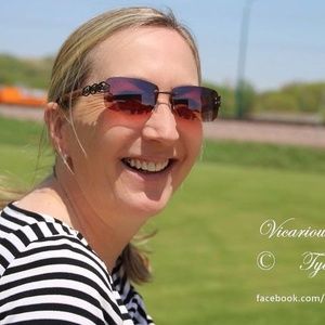 Meet your Posher, Janet